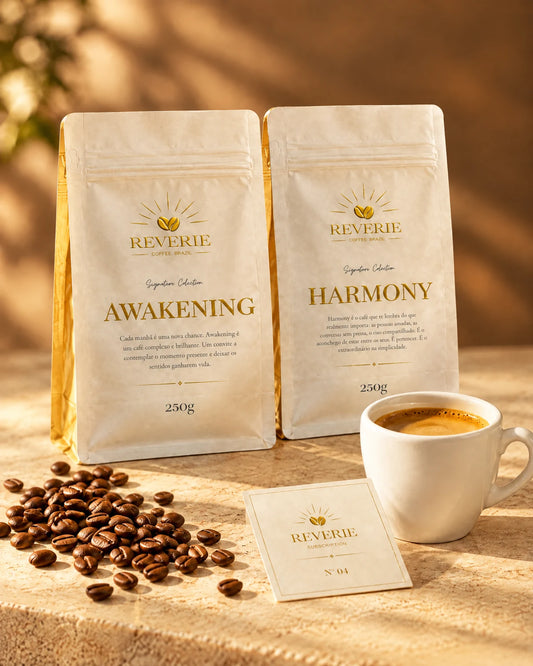 Assinatura Reverie com duas embalagens diferentes de 250 g